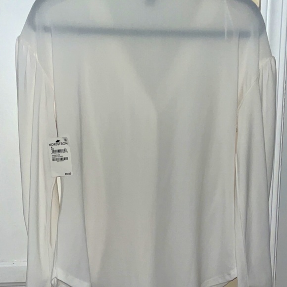 Halogen - Picture 6 of 6